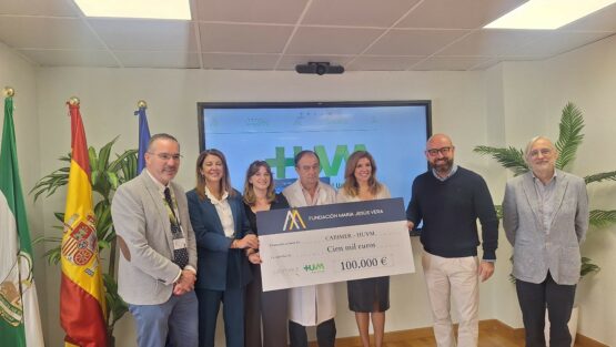Una investigación sevillana sobre cáncer de mama metastásico recibe una donación de 100.000 euros